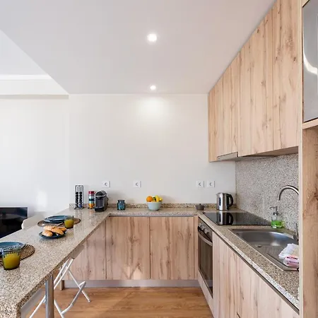 Apartment Trindade Porto